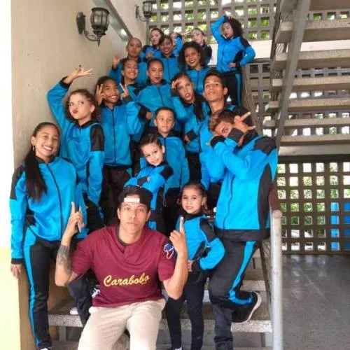 Unity Dance Lg