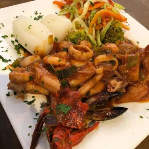 Churrasco de pargo a la marinera